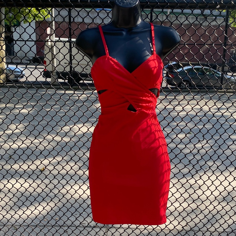NWOT PLT Bodycon Mini Tanktop V-Neck Dress Women Size 4 Red